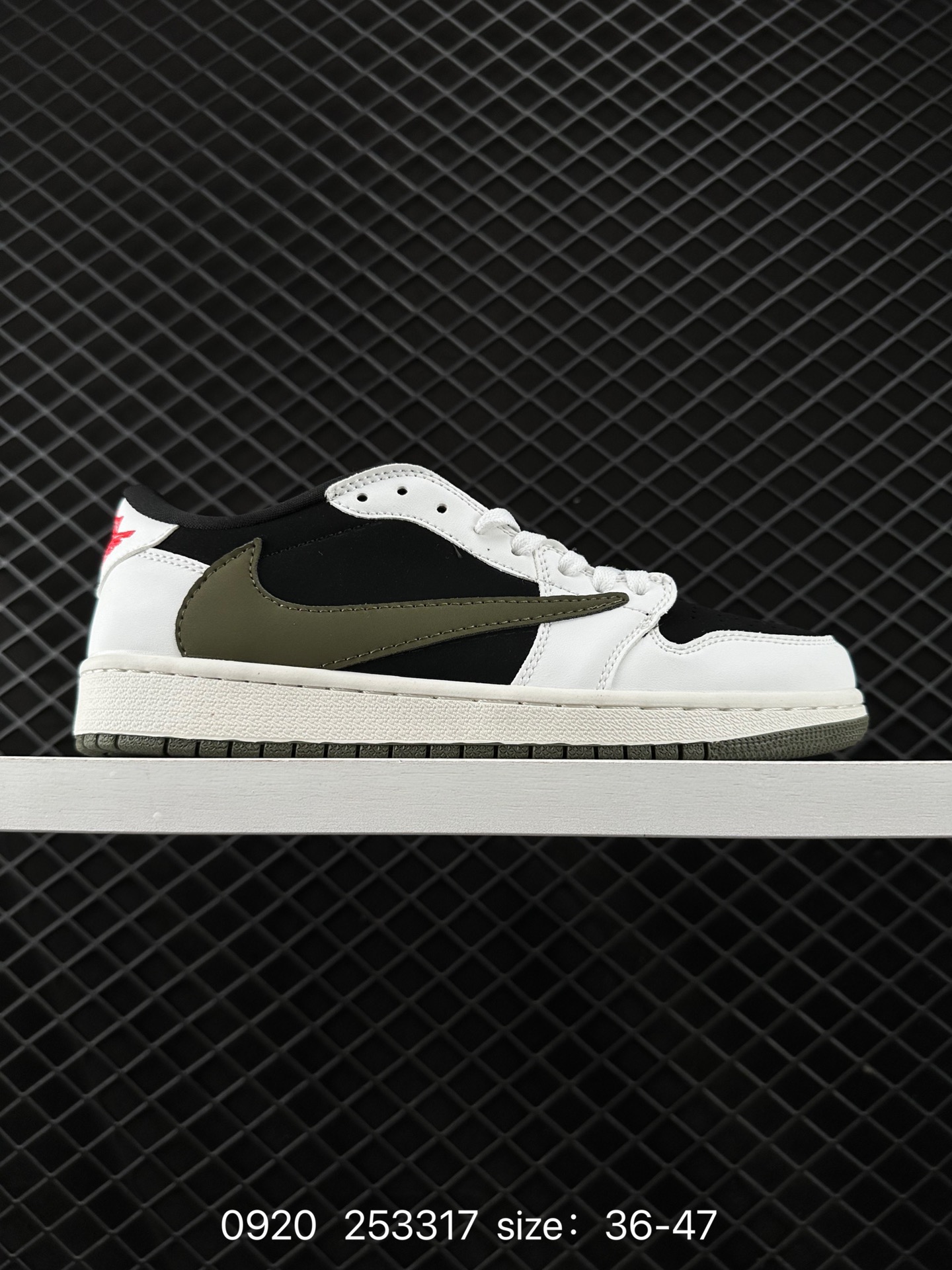 Travis Scott x Air Jordan 1 ” Reverse Mocha “